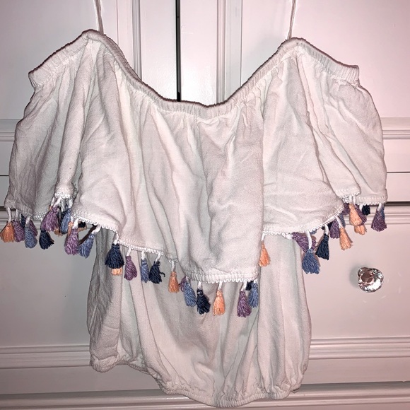 White off the shoulder crop top - Picture 1 of 1